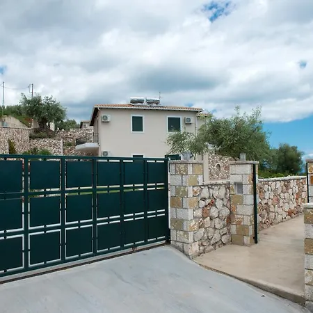 Pearl Mansions Νικιάνα