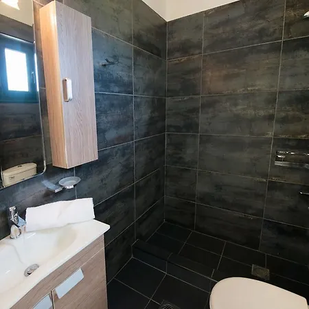 Pearl Mansions Βίλα