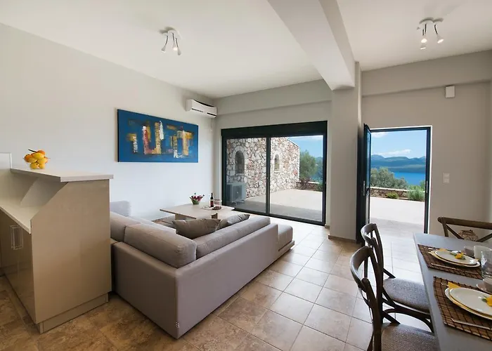 Pearl Mansions * Nikiana